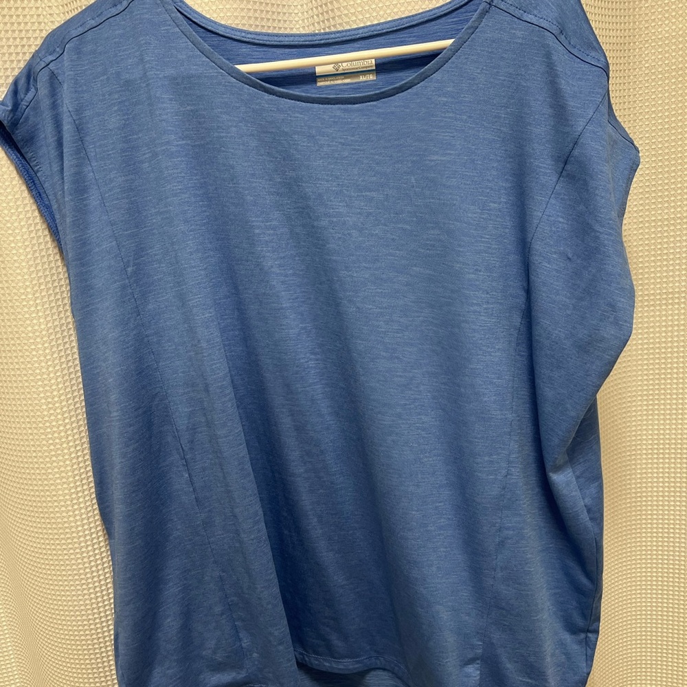 Blue Columbia top
